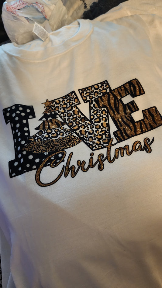 Christmas Love Tee